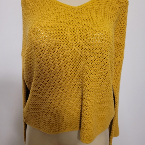 Old Navy Yellow Knit Women's Sweater Pullover - Picture 3 of 5